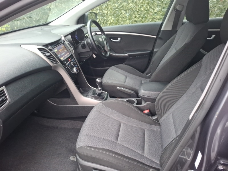 Used Hyundai i30 2016 for sale - 76579157: Photo 5