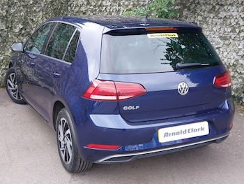 Used Volkswagen Golf 2019 for sale - 75518916: Photo