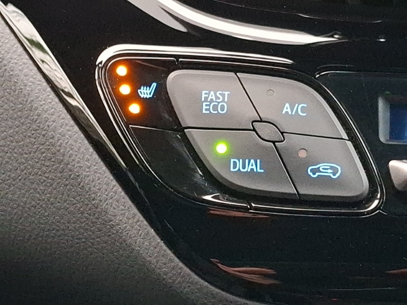 Used Toyota C-HR 2021 for sale - 76628798: Photo 15