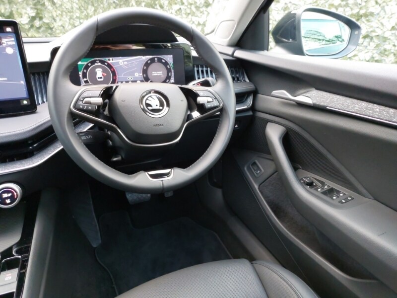 Used Skoda Superb 2024 for sale - 76552713: Photo 10