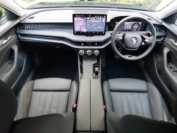 Used Skoda Superb 2024 for sale - 76552713: Photo