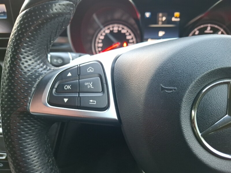 Used Mercedes-Benz GLC 2018 for sale - 77324781: Photo 12