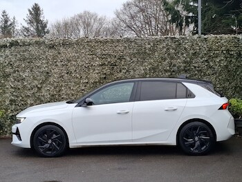 Used Vauxhall Astra 2025 for sale - 77815480: Photo