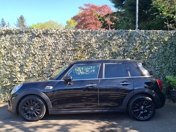 Used MINI Hatch 2019 for sale - 78428401: Photo