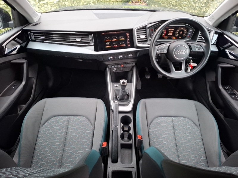 Used Audi A1 2018 for sale - 77605849: Photo 2