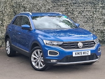 Used Volkswagen T-Roc 2019 for sale - 78675096: Photo
