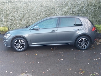 Used Volkswagen Golf 2019 for sale - 76560464: Photo