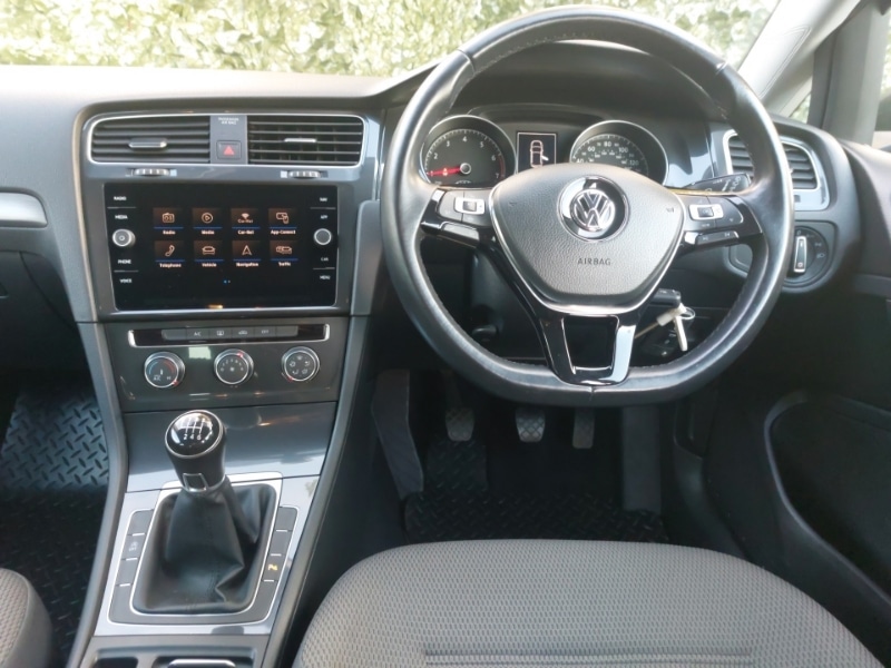 Used Volkswagen Golf 2019 for sale - 76560464: Photo 7