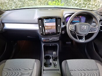 Used Volvo XC40 2023 for sale - 79306108: Photo