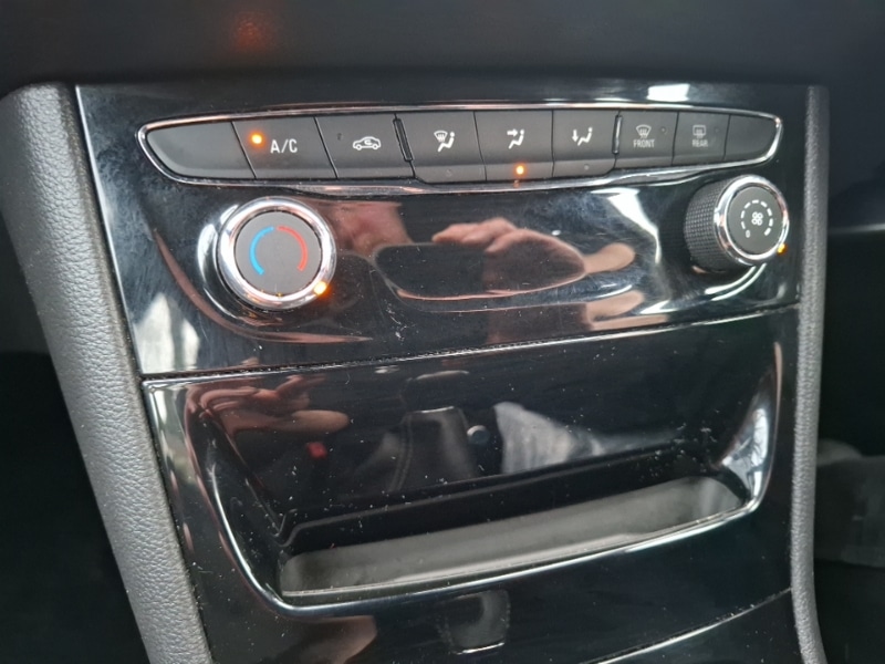 Used Vauxhall Astra 2015 for sale - 77852331: Photo 14