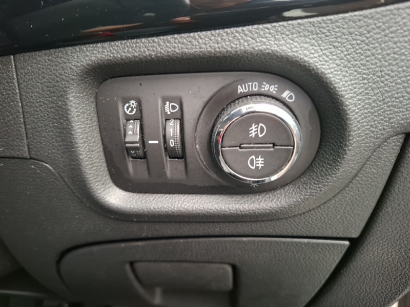 Used Vauxhall Astra 2015 for sale - 77852331: Photo 17