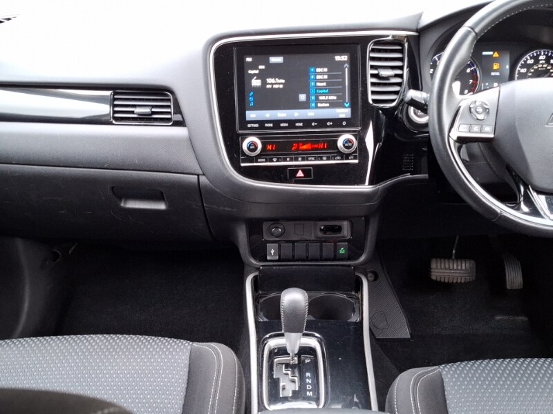 Used Mitsubishi Outlander 2020 for sale - 77682440: Photo 10