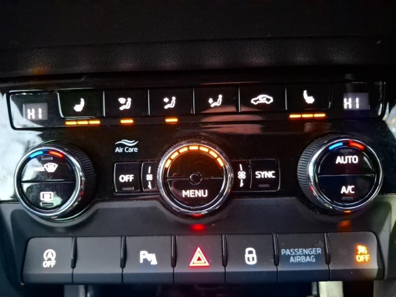 Used Skoda Karoq 2018 for sale - 76951605: Photo 16