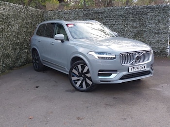 2025 - 2.0 T8 PHEV Ultra Dark 5dr AWD Geartronic