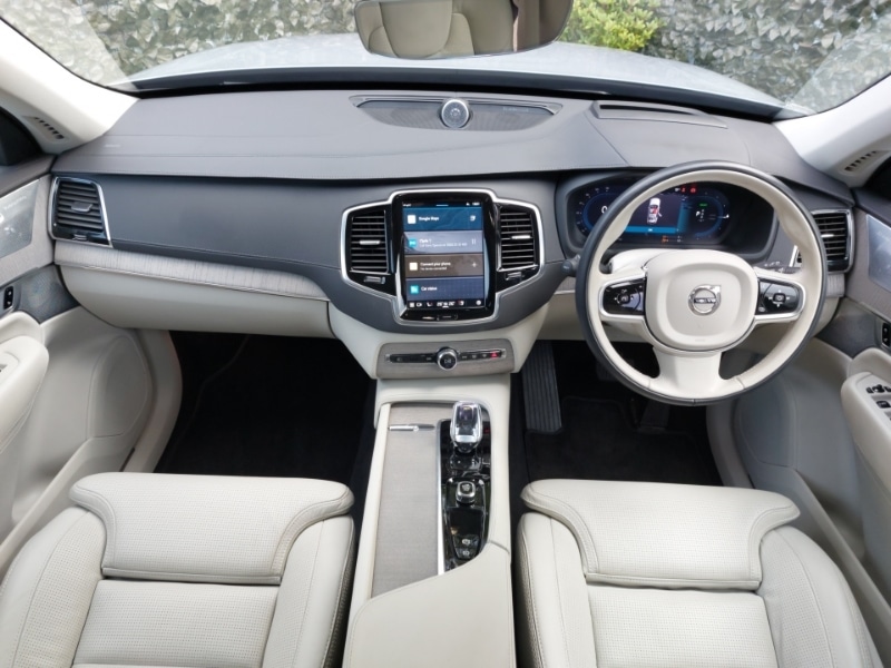 Used Volvo XC90 2025 for sale - 76354350: Photo 2
