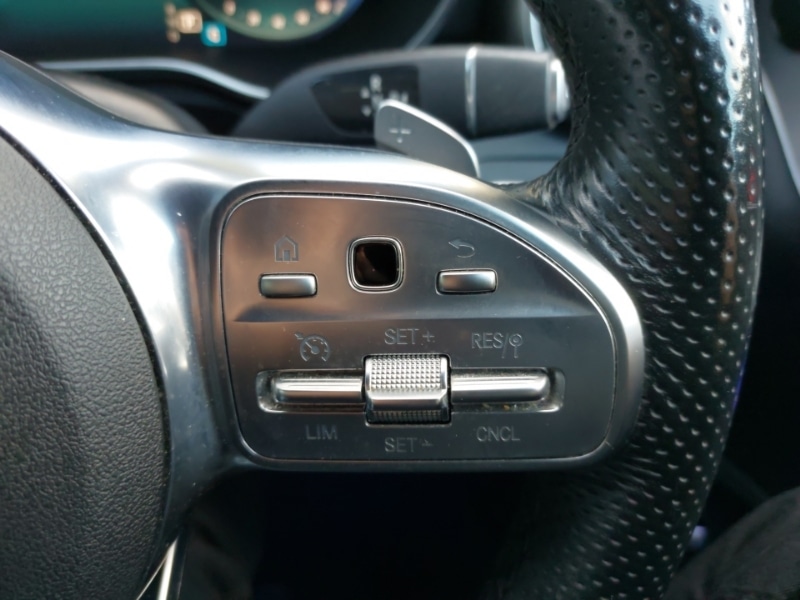 Used Mercedes-Benz C Class 2019 for sale - 77325066: Photo 13