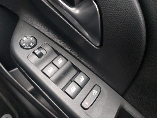Used Vauxhall Corsa 2022 for sale - 76221348: Photo 18