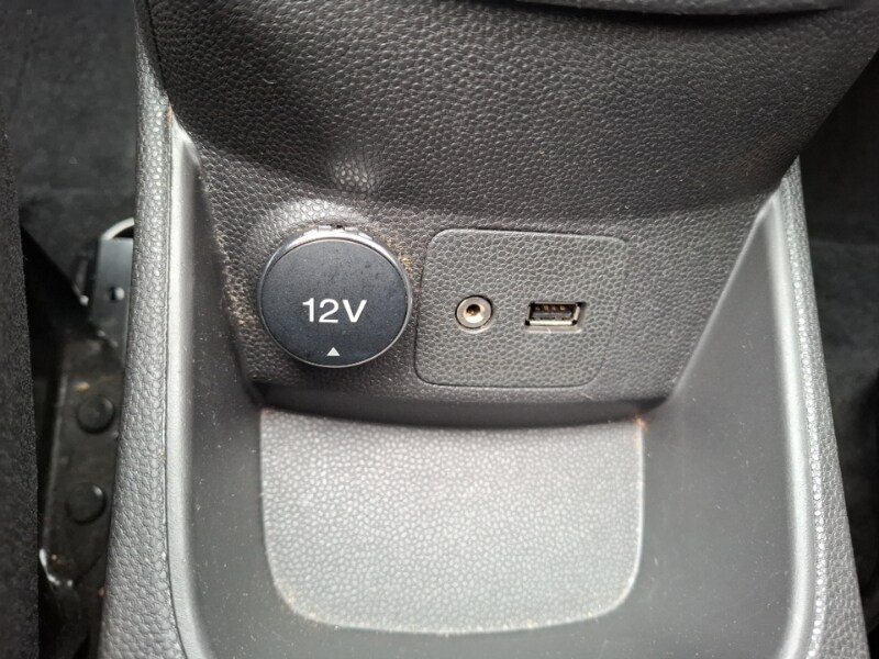 Used Ford Fiesta 2015 for sale - 78178601: Photo 15