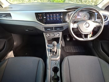 Used Volkswagen Polo 2018 for sale - 79486081: Photo