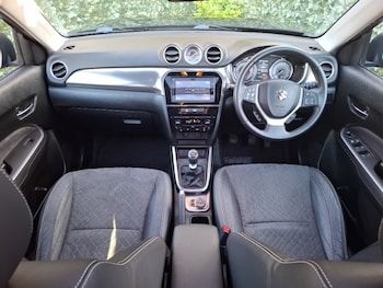 Used Suzuki Vitara 2018 for sale - 77716969: Photo