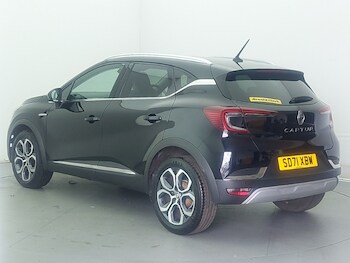 Used Renault Captur 2022 for sale - 77304217: Photo