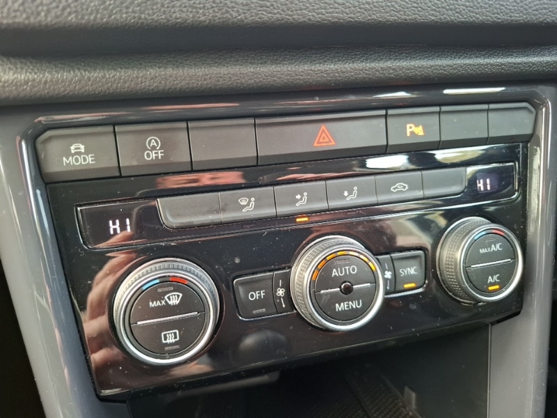 Used Volkswagen T-Roc 2019 for sale - 77956482: Photo 16