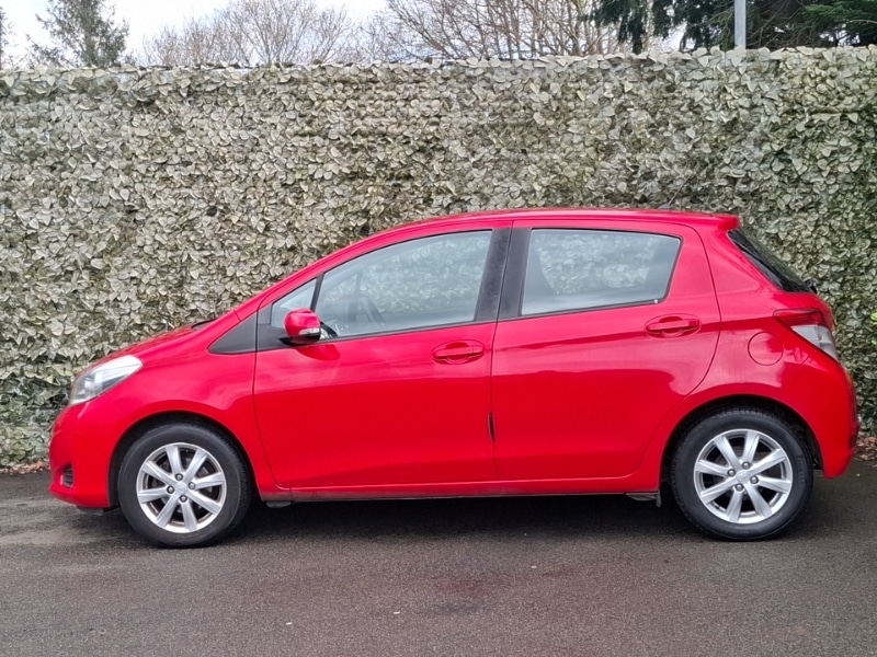 Used Toyota Yaris 2013 for sale - 77815459: Photo 4