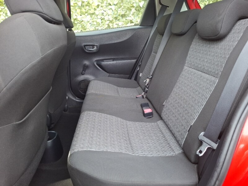 Used Toyota Yaris 2013 for sale - 77815459: Photo 6