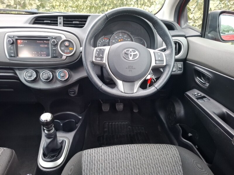 Used Toyota Yaris 2013 for sale - 77815459: Photo 7