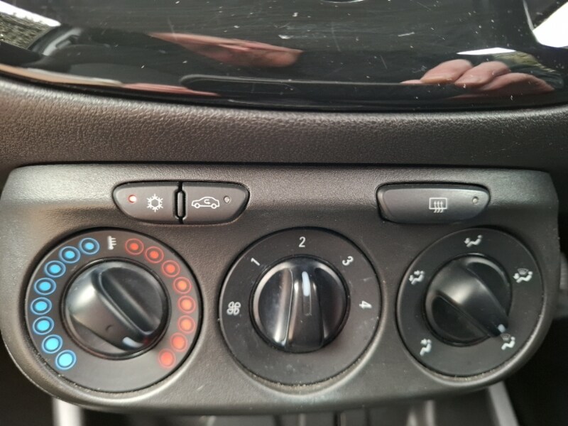 Used Vauxhall Corsa 2017 for sale - 77605883: Photo 14