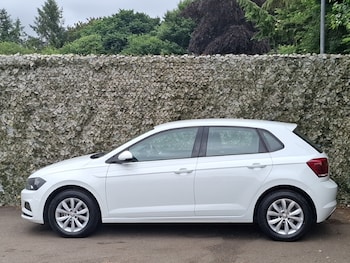 Used Volkswagen Polo 2018 for sale - 79070220: Photo