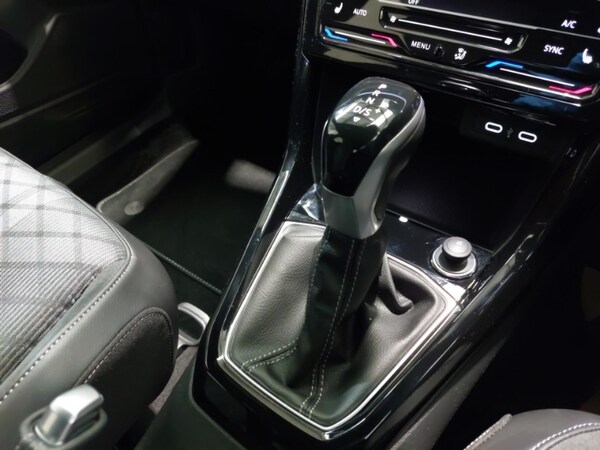 Used Volkswagen T-Cross 2024 for sale - 76217989: Photo 14