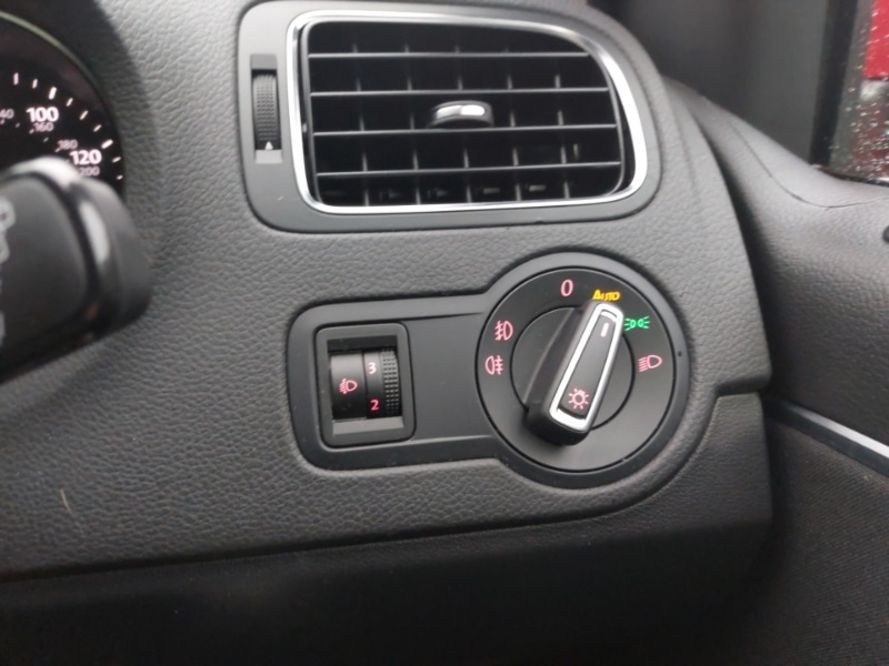 Used Volkswagen Polo 2017 for sale - 76465080: Photo 17