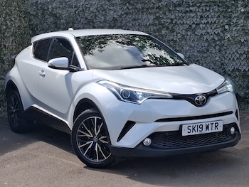 Used Toyota C-HR 2019 for sale - 78684023: Photo