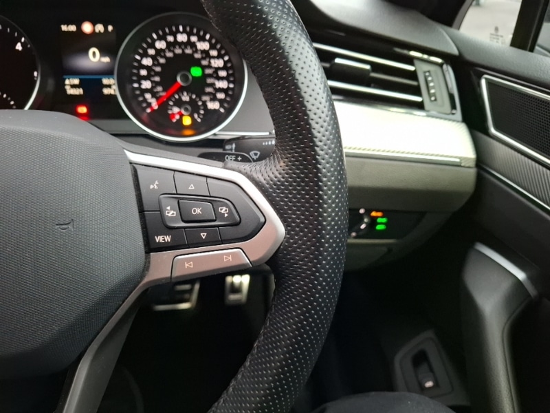 Used Volkswagen Passat 2021 for sale - 76987304: Photo 13