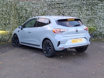 Used Renault Clio 2024 for sale - 76815656: Photo