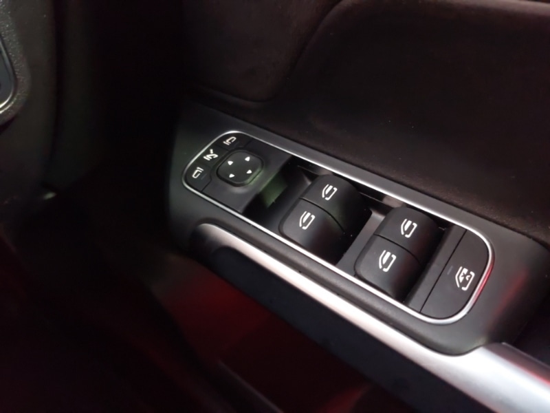 Used Mercedes-Benz GLB 2023 for sale - 76478766: Photo 18