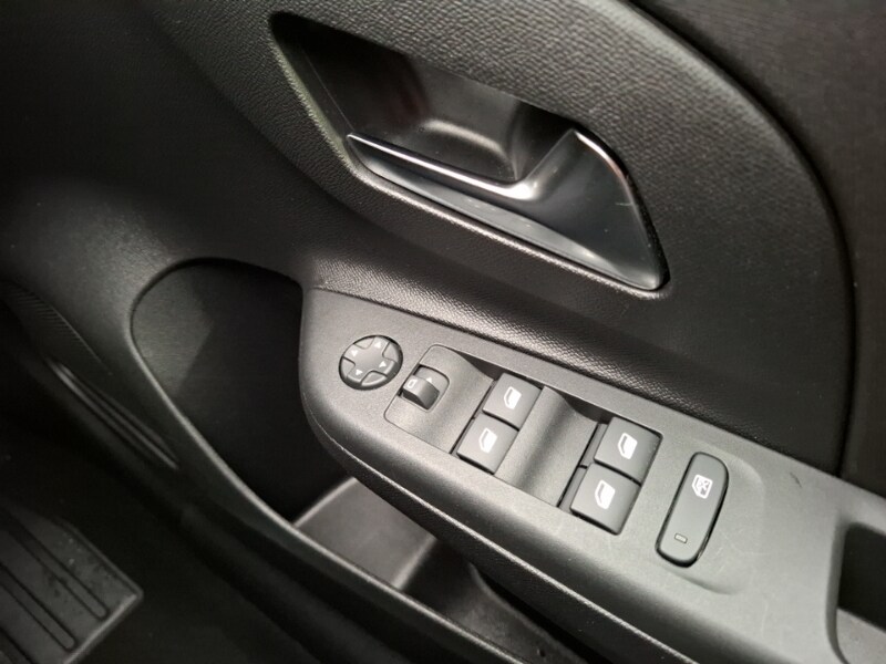 Used Vauxhall Corsa 2023 for sale - 76815667: Photo 18