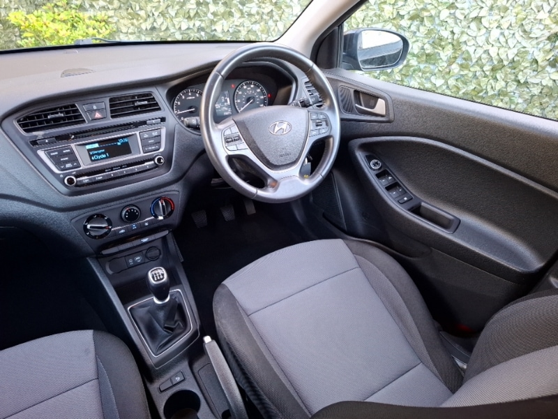 Used Hyundai i20 2017 for sale - 77911570: Photo 10