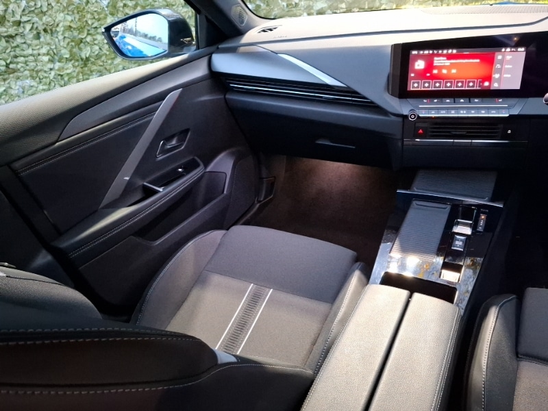 Used Vauxhall Astra 2024 for sale - 76920340: Photo 11