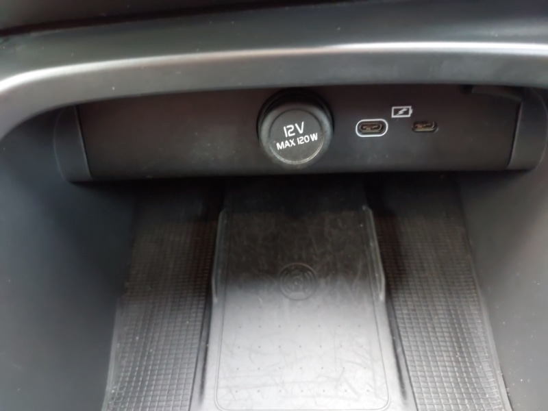 Used Volvo C40 2022 for sale - 76354334: Photo 16