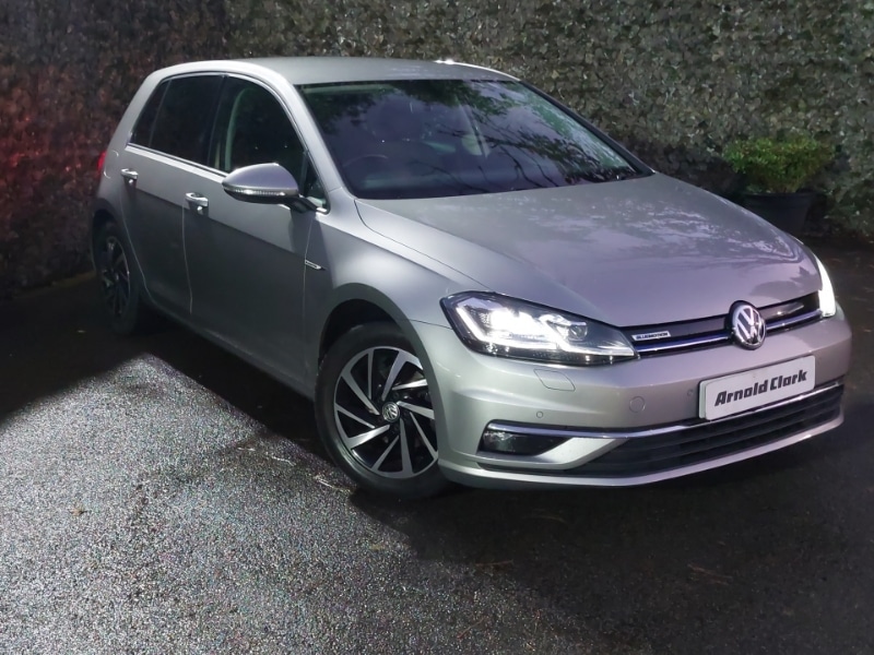 Used Volkswagen Golf 2020 for sale - 76506867: Photo 1