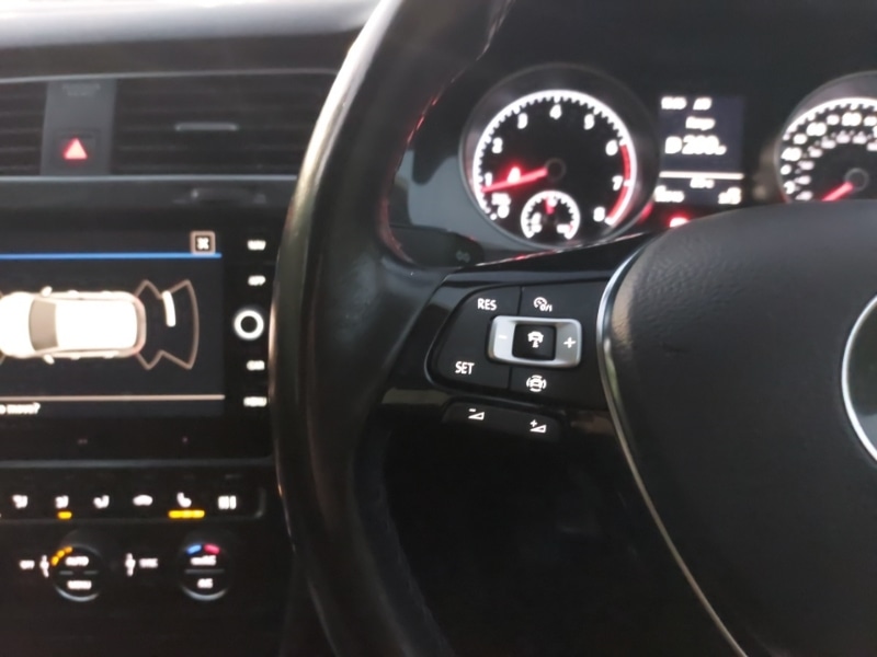 Used Volkswagen Golf 2020 for sale - 76506867: Photo 12