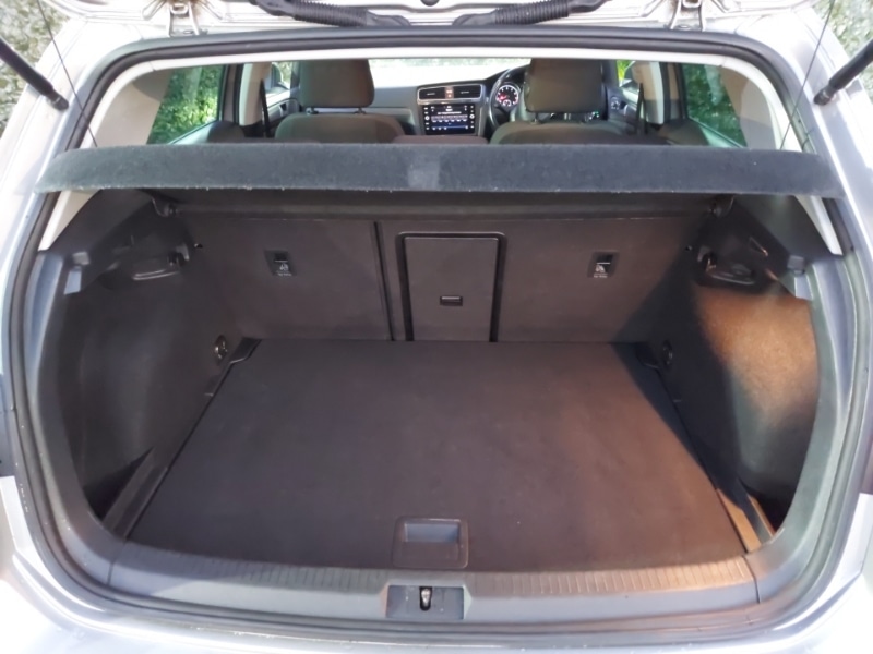 Used Volkswagen Golf 2020 for sale - 76506867: Photo 8