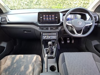 Used Volkswagen T-Cross 2024 for sale - 79263488: Photo