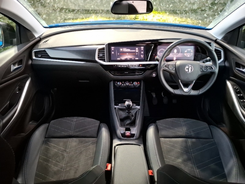 Used Vauxhall Grandland 2023 for sale - 76951760: Photo 2