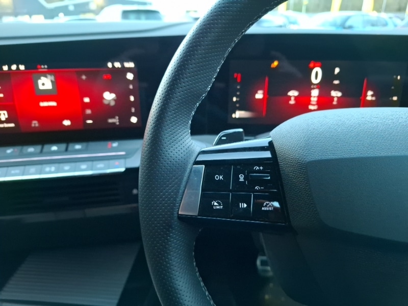 Used Vauxhall Astra 2024 for sale - 77078320: Photo 12