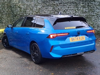 Used Vauxhall Astra 2024 for sale - 77078320: Photo