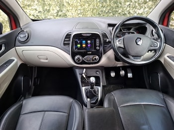 Used Renault Captur 2019 for sale - 79443485: Photo