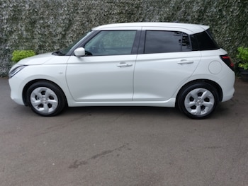 Used Suzuki Swift 2024 for sale - 75448251: Photo